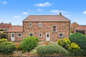 Charvil House- click for photo gallery